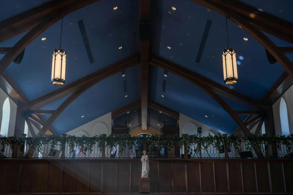 Usos creativos de las guirnaldas en la decoración navideña