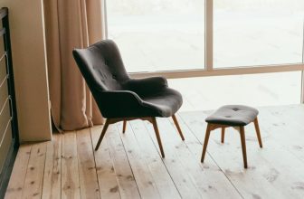 ¿Qué telas funcionan mejor para tapicería en áreas de mucho tráfico?