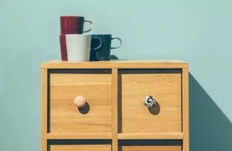 Ideas innovadoras de muebles para hogares compactos